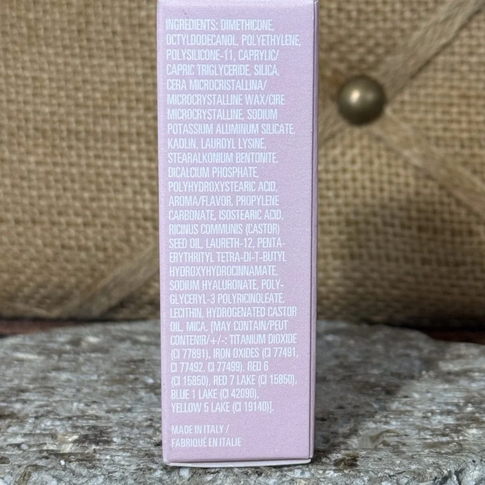 Kylie Cosmetics Matte Lipstick‎ in Summer Somewhere